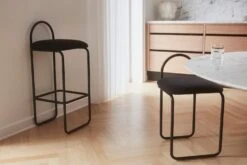 AYTM Angui Barhocker H92.5 Cm, Anthrazit -Heimdekoration Rabatt aytm angui bar chair anthracite boucle l37xw39xh925 6