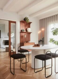 AYTM Angui Stuhl, Anthrazit -Heimdekoration Rabatt aytm angui chair anthracite boucle l37xw39xh68 3