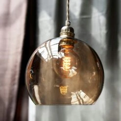 Rowan Lampe Ø 39 Cm, Chameleon/ Silber -Heimdekoration Rabatt ebb flow rowan lampe 39 cm 2 2