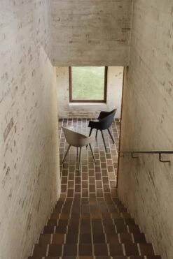 Gubi Bat Stuhl Plastik, Black 8 Gubi Bat Stuhl Plastik, Black -Heimdekoration Rabatt gubi bat stuhl plastik 4