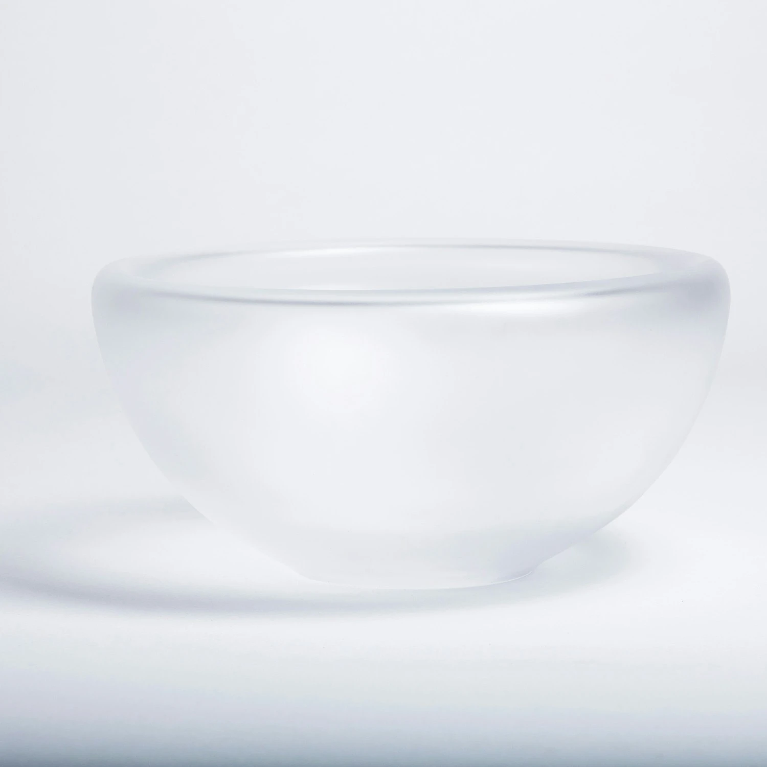 Kosta Boda Beans Schüssel – 2021, Mattiert Weiß 4 Kosta Boda Beans Schüssel – 2021, Mattiert Weiß – Bild 2