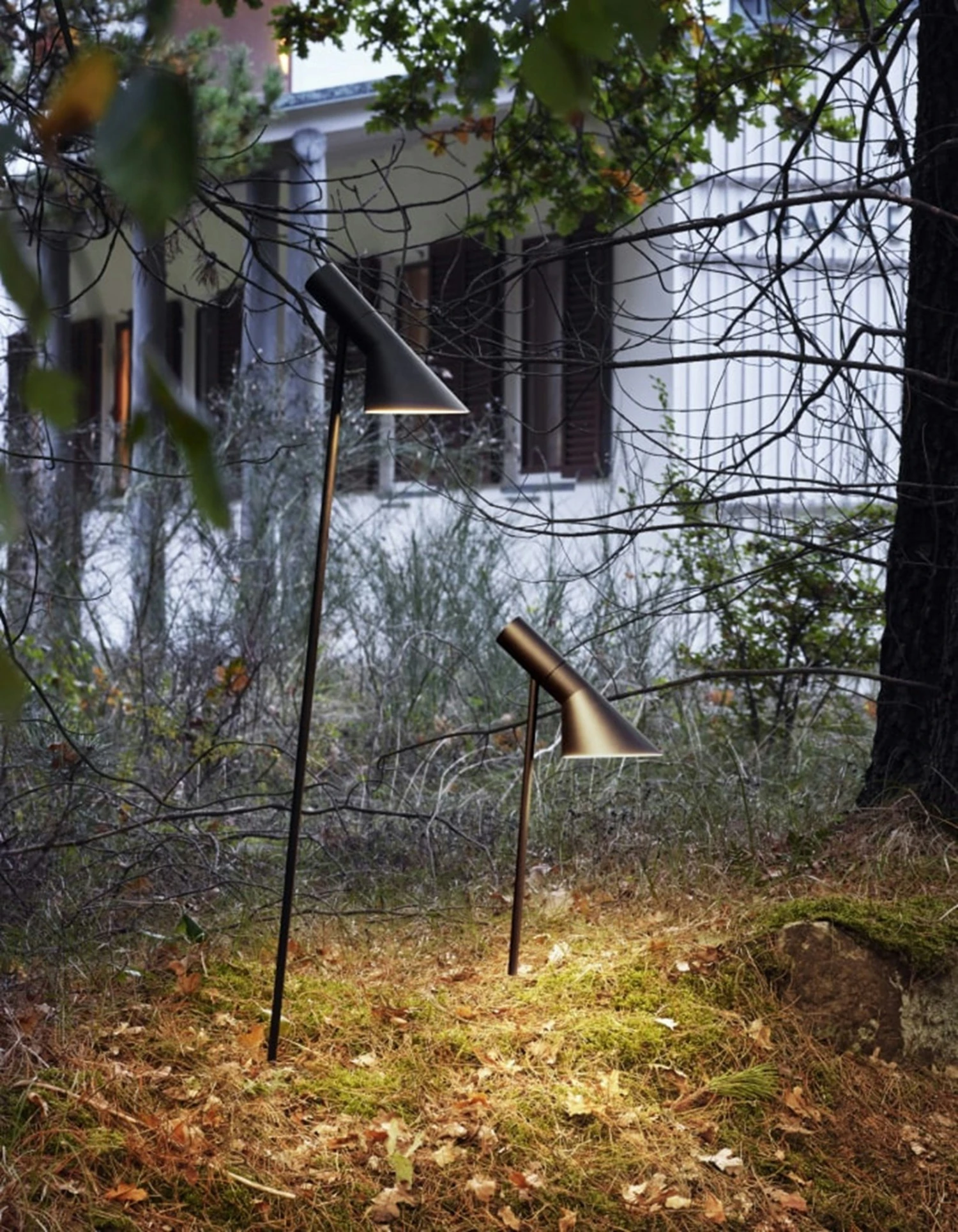 Louis Poulsen AJ Garden Pollerleuchte Kurz Mit Adapter 2700K Anker 4 Louis Poulsen AJ Garden Pollerleuchte Kurz Mit Adapter 2700K Anker – Bild 2