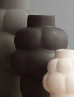 Balloon Grande Vase 42 Cm, Sanded Grey -Heimdekoration Rabatt louise roe balloon grande vase 42 cm 3