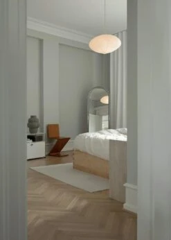 Balloon Grande Vase 42 Cm, Sanded Grey -Heimdekoration Rabatt louise roe balloon vase 04 grande sanded grey 1