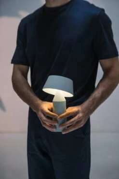 Marset Bicoca Tischlampe Tragbar, Hellblau -Heimdekoration Rabatt marset bicoca tischleuchte led off white 88