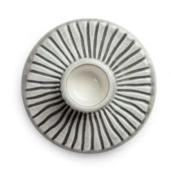 Mateus Stripes Kerzenhalter 8 Cm, Grau -Heimdekoration Rabatt mateus stripes kerzenhalter 8 cm 15