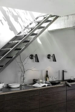 Northern Birdy Wandleuchte Kurz, Schwarz -Heimdekoration Rabatt northern birdy wandleuchte kurz grau stahl 8