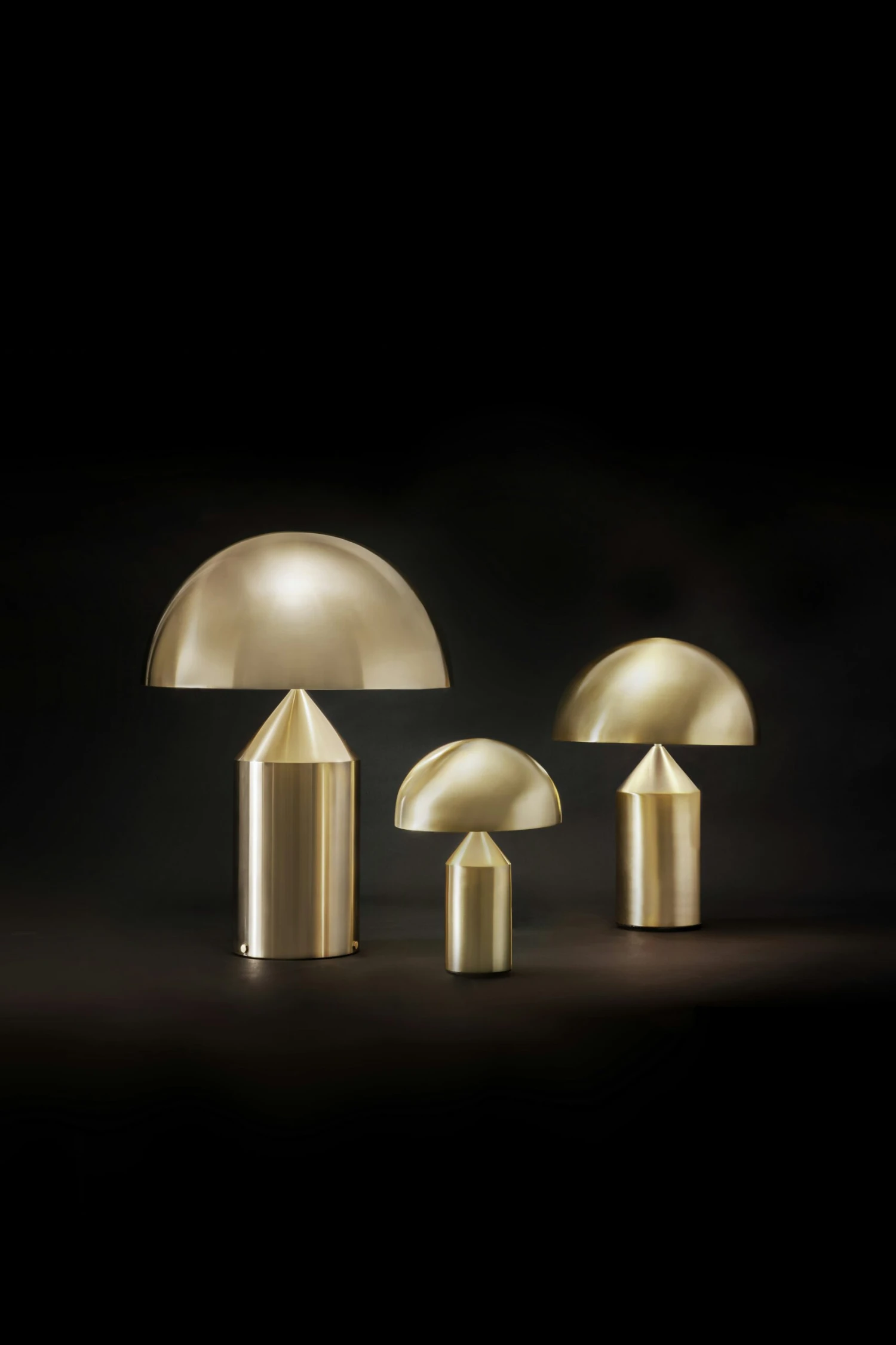 Atollo 233 Tischlampe 70 Cm, Gold 4 Atollo 233 Tischlampe 70 Cm, Gold – Bild 2