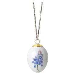 Royal Copenhagen Spring Collection 2023 Osterei, Grape Hyacinth Buds
