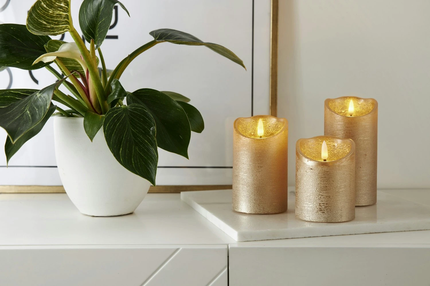 Star Trading Flamme Rustic LED Stumpenkerze Gold, 12 Cm 5 Star Trading Flamme Rustic LED Stumpenkerze Gold, 12 Cm – Bild 3