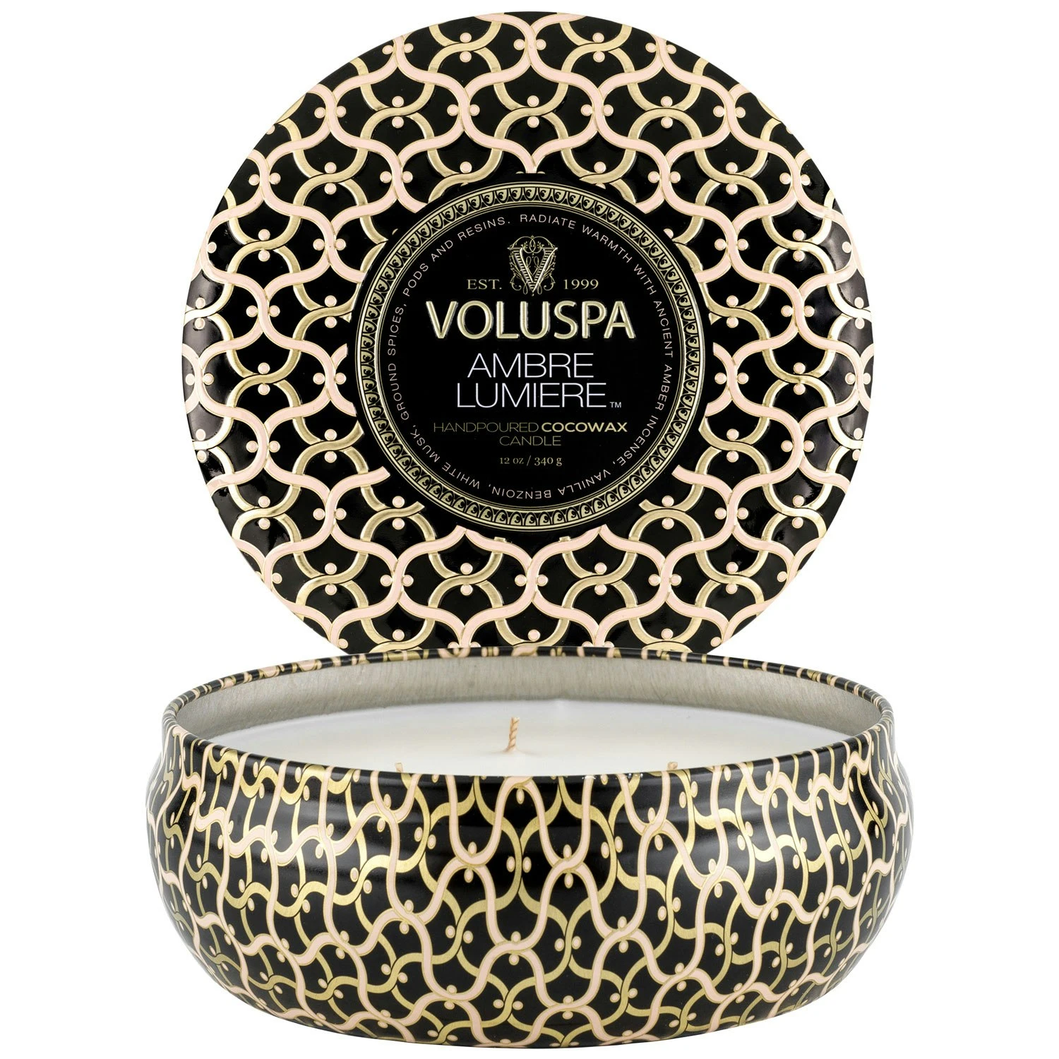 Voluspa Maison 3-Wick Tin Duftkerze, Ambre Lumiere 3 Voluspa Maison 3-Wick Tin Duftkerze, Ambre Lumiere