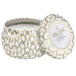 Voluspa Maison-Mini-Tin-Duftkerze, Suede Blanc